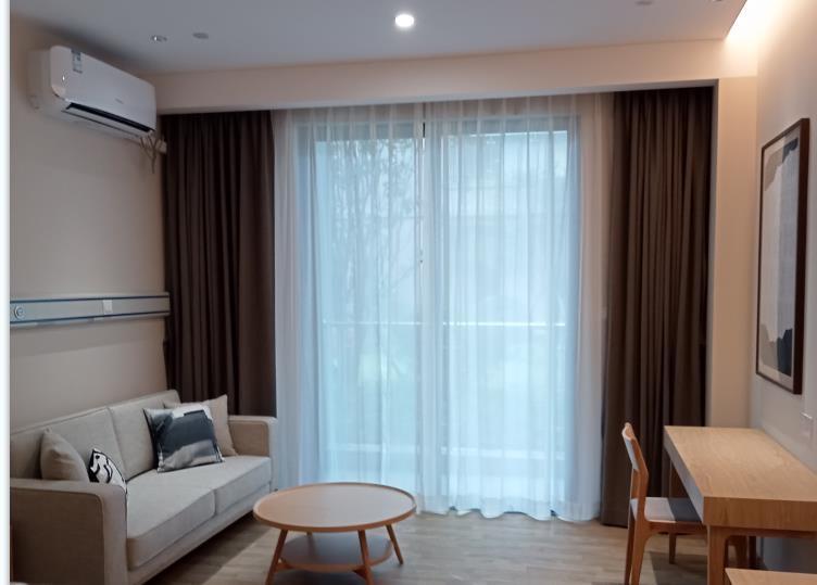 阳台适合安装窗帘吗，来看看这篇文章